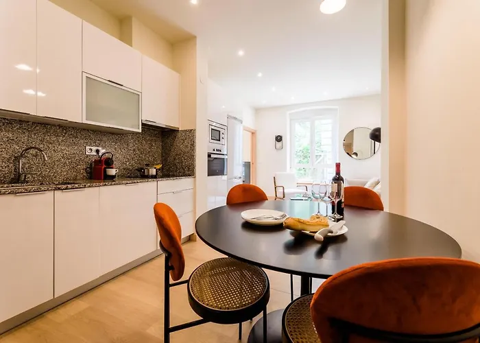 Bartolome By Sweet * 산세바스티안